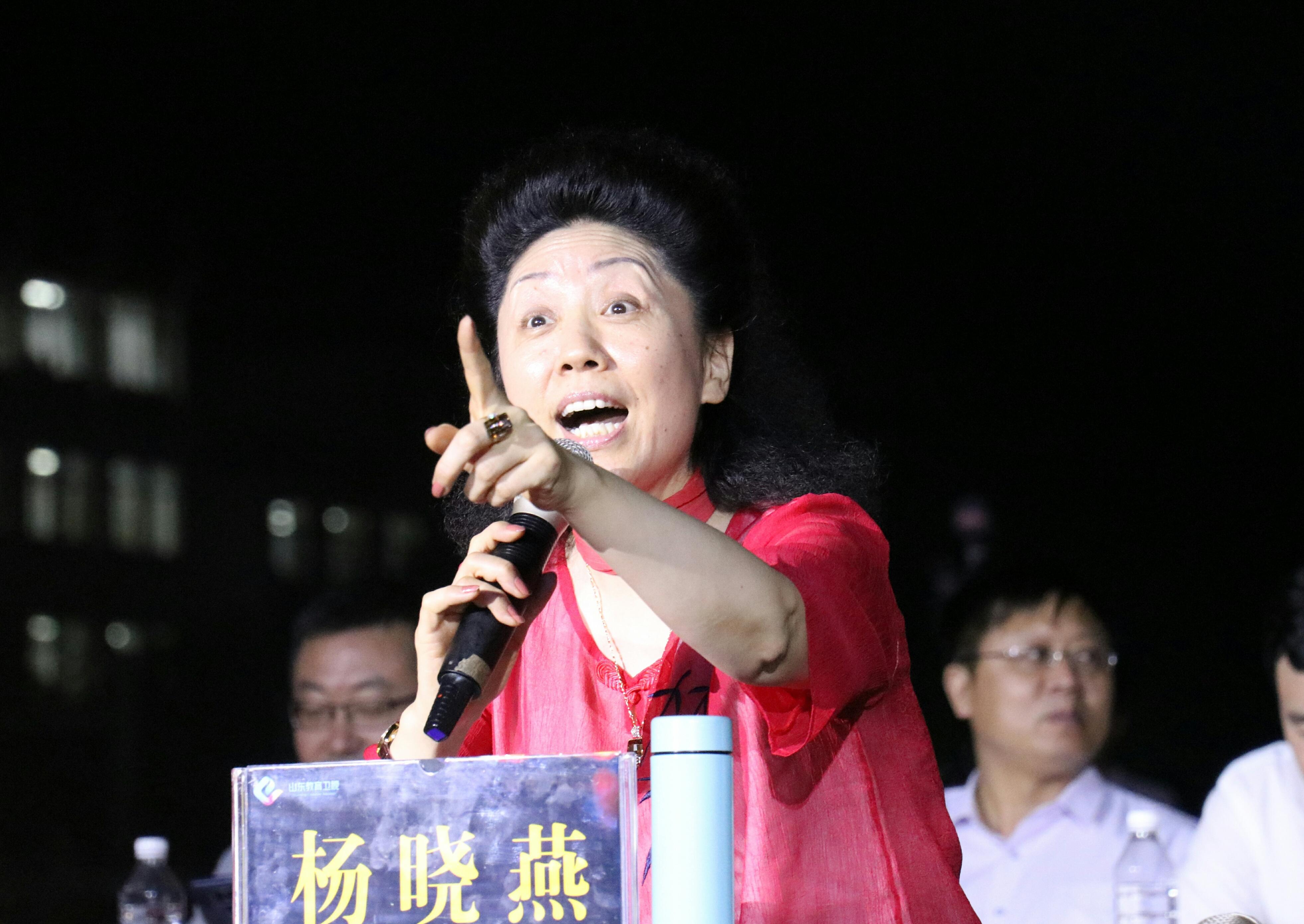 枣庄籍演员，星光小巷与美食宝藏的探索