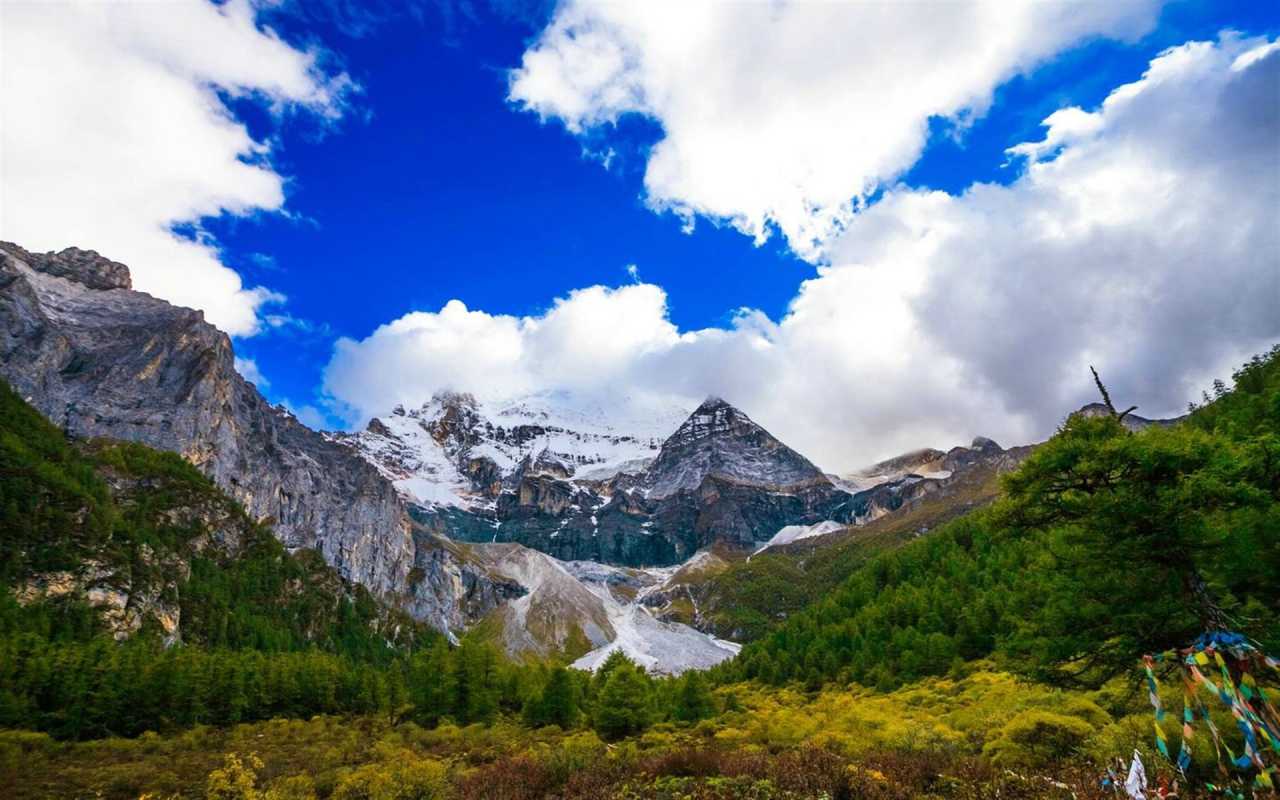 最新稻城亚丁天气预报，心灵平静之旅启程